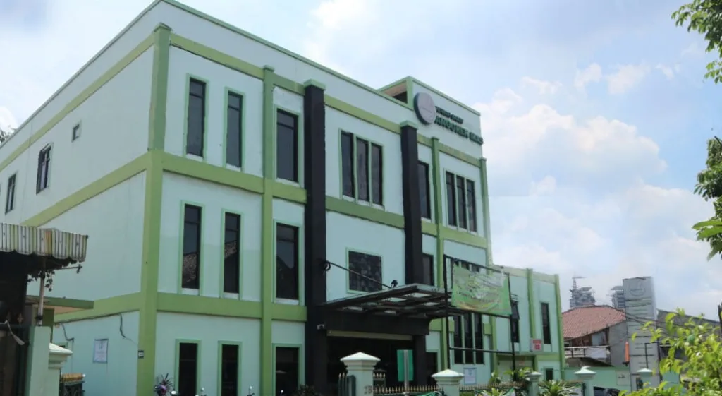 Gedung Rumah Sakit Anggrek Mas di Kebon Jeruk, Jakarta Barat